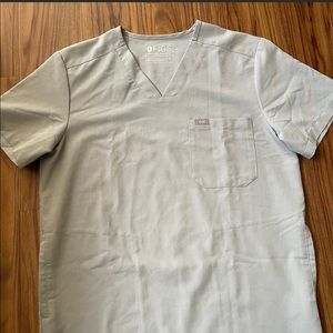 FIGS SCRUBs set